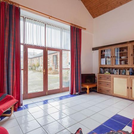 The Apartment - Barr Hall Barns Портаферри Экстерьер фото