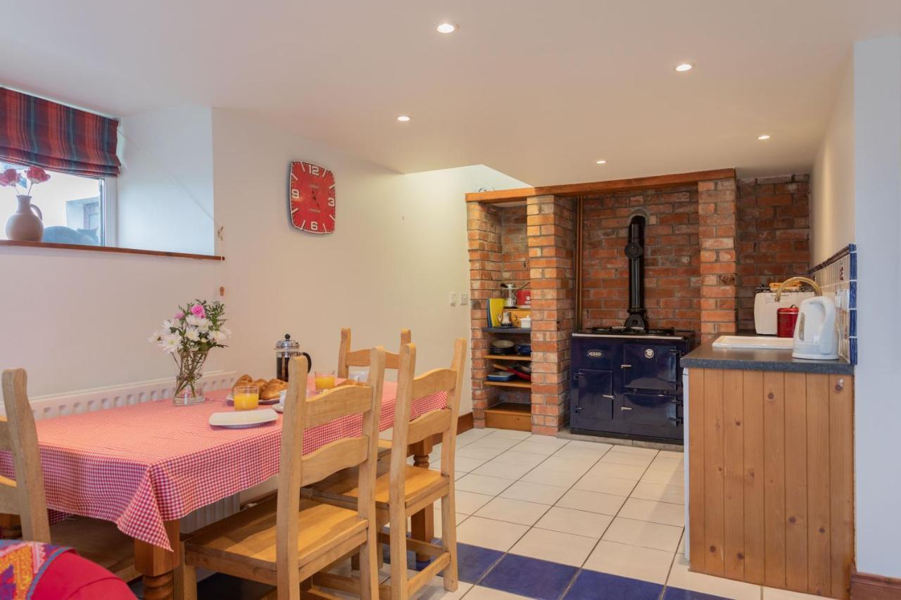 The Apartment - Barr Hall Barns Портаферри Экстерьер фото